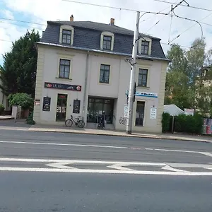 Pieschen Hertz _toller Preis Проживание в семье